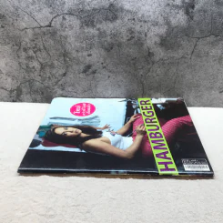 HAMBURGER ปีที่ 1 ฉบับที่ 4 ต.ค.2545 รูปที่ 2