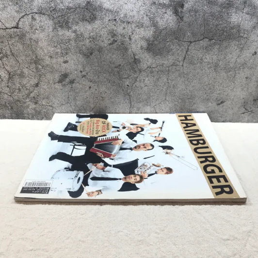 HAMBURGER ปีที่ 3 ฉบับที่ 53 ต.ค.2547 Big Ass, นครินทร์ กิ่งศักดิ์ รูปที่ 3