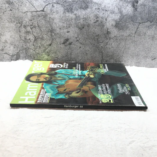 HAMBURGER ปีที่ 4 ฉบับที่ 88 เม.ย.2549 ฮิวโก้ รูปที่ 2
