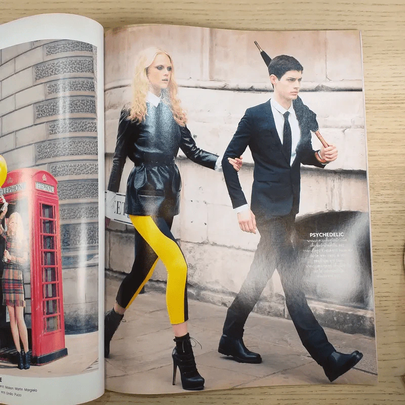 Marie Claire Thailand No.90 Oct 2011 อ้อม สุนิสา & แอฟ ทักษอร รูปที่ 11