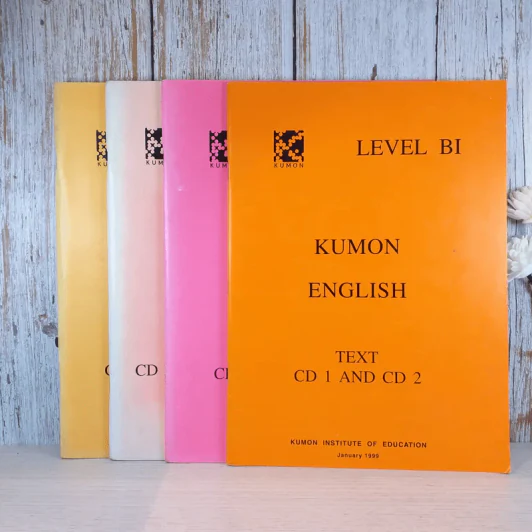 Kumon English ขายรวม 4 เล่ม รูปที่ 1