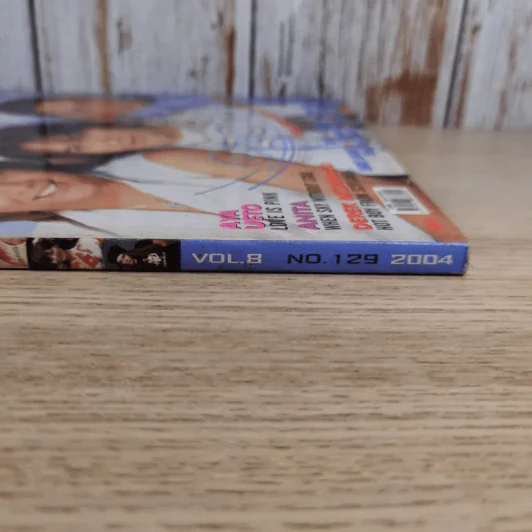 i-Spy Vol.8 No.129 2004 Ozone รูปที่ 4