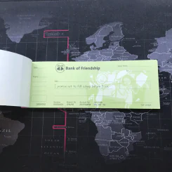 Sleepover Cheques Bank of Friendship รูปที่ 5