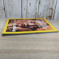 National Geographic พ.ย.2545 ลอกคราบผิวหนัง รูปที่ 4