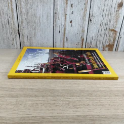 National Geographic ส.ค.2549 ขบวนเรือพระราชพิธีวัฒนธรรมล้ำค่า รูปที่ 3