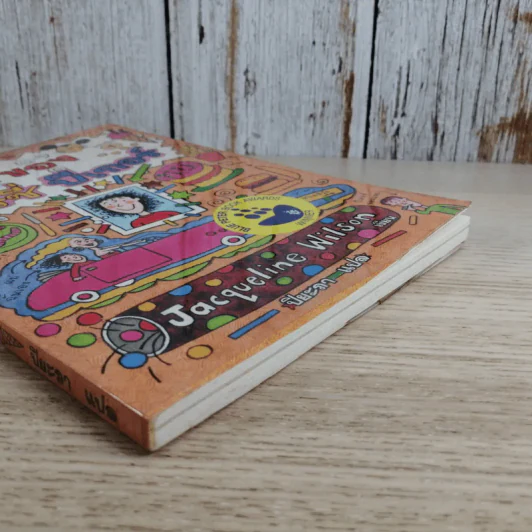 เรื่องของเทรซี่ บีเกอร์ - Jacqueline Wilson รูปที่ 4