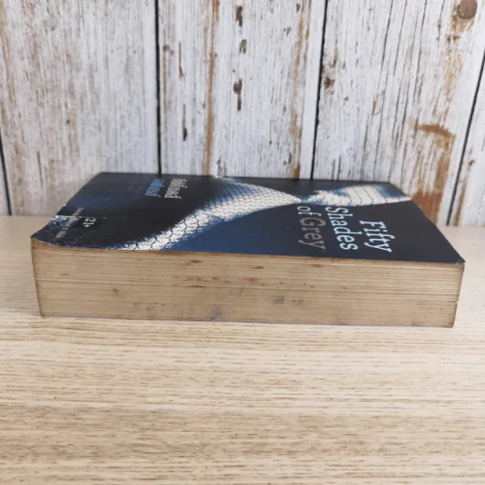 Fifty Shades of Grey ฟิฟตี้ เชดส์ ออฟเกรย์ เล่ม 1 รูปที่ 5
