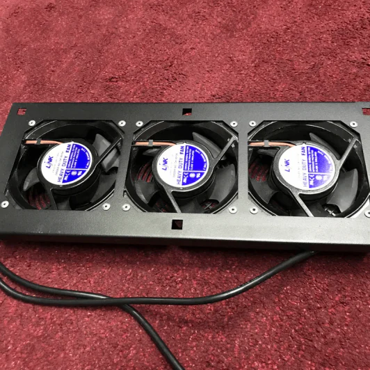 LINK Fan 3x4" Heavy Duty Fan พัดลมชุด 3 ตัว มือสองสภาพดี ใช้งานได้ปกติ รูปที่ 2