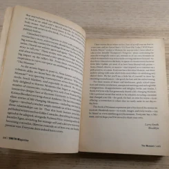 The Moment from the Creators of Six-Word Memoirs - Larry Smith รูปที่ 11