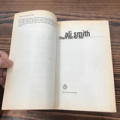 There but for the - Ali Smith รูปที่ 8
