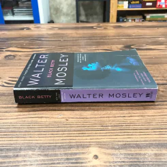 Walter Mosley - Black Betty รูปที่ 2