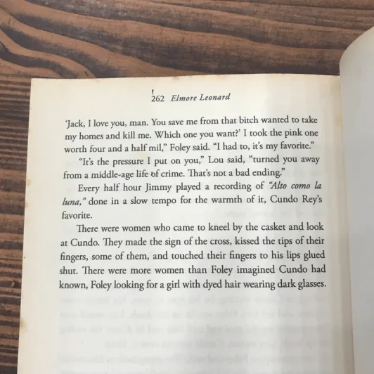 Road Dogs - Elmore Leonard รูปที่ 10
