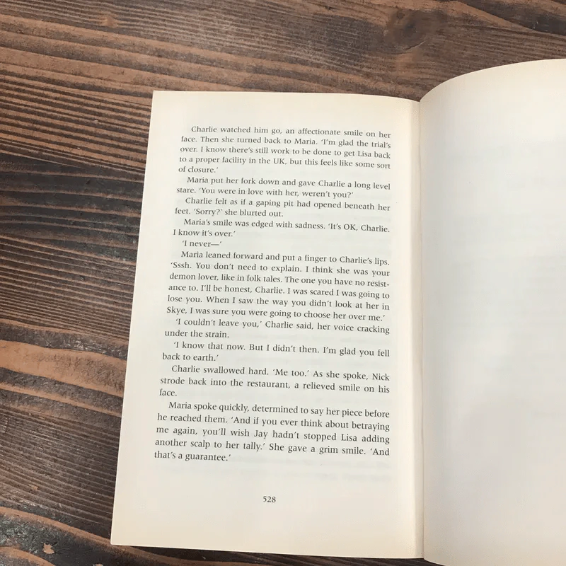 Trick of the Dark - Val McDermid รูปที่ 14