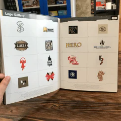 Design: Logo - Paul Howalt, Von Glitschka รูปที่ 13