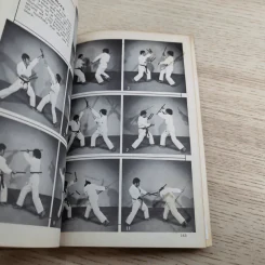 Nunchaku Karate Weapon of Self-Defense รูปที่ 14