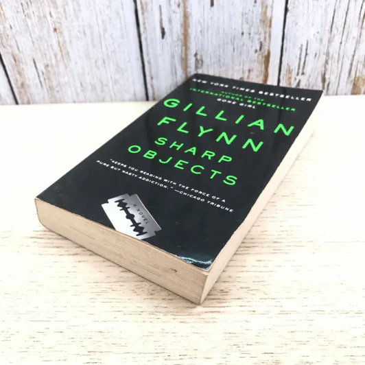 Sharp Objects - Gillian Flynn รูปที่ 4