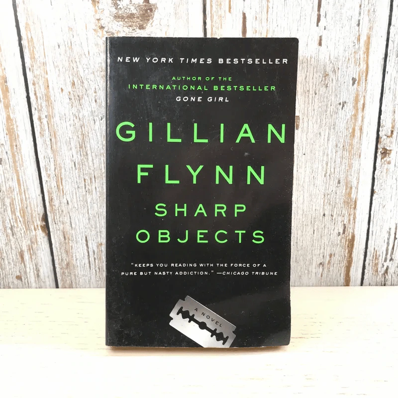 Sharp Objects - Gillian Flynn รูปที่ 1
