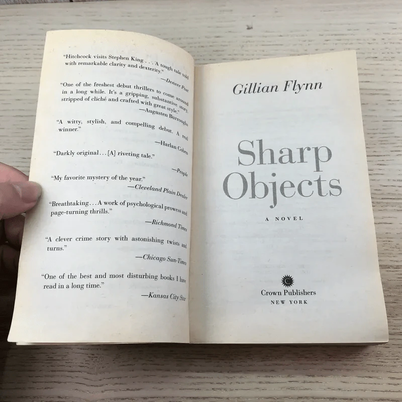 Sharp Objects - Gillian Flynn รูปที่ 7