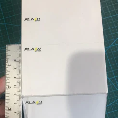 สติ๊กเกอร์ลาเบลใบปะหน้าพัสดุ มีโลโก้ Flash Express (จำนวนชิ้นตามภาพถ่าย ใช้ไปบ้างแล้วแต่ไม่ทราบว่าเหลือกี่ดวงนะคะ นับไม่ไหว ขออภัยด้วยค่ะ) รูปที่ 9