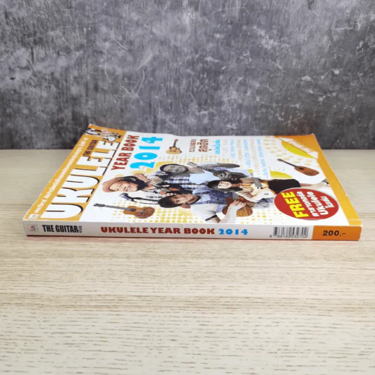 The Guitar Ukulele Year Book 2014 รูปที่ 3