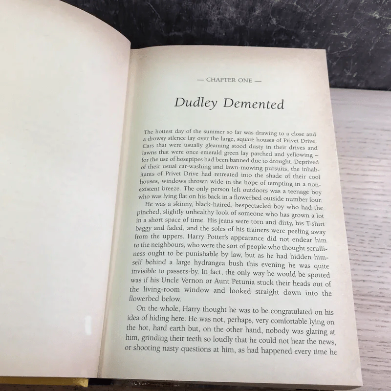 Harry Potter and the Order of the Phoenix - J.K.Rowling รูปที่ 9