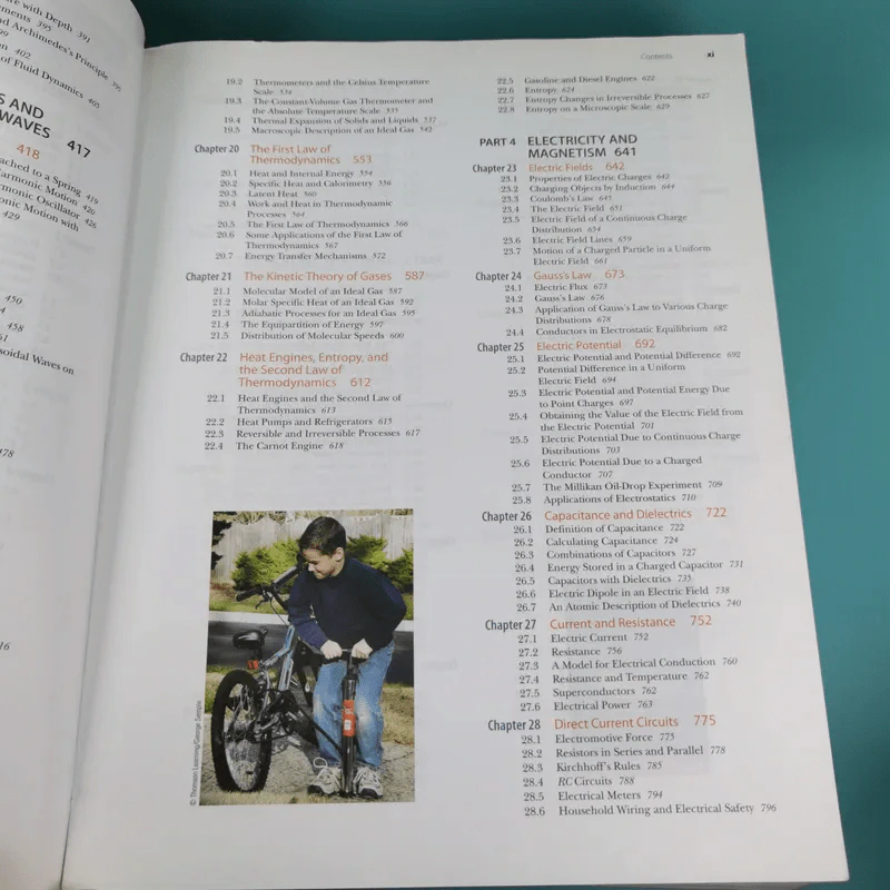 Physics for Scientists and Engineers with Modern Physics รูปที่ 13