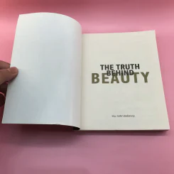 The Truth Behind Beauty - พ.ญ.เจนจิรา ชัยชโลทรกุล รูปที่ 7