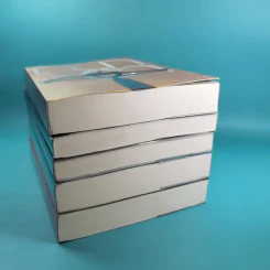 รวมนิยายณารา 5 เล่ม ได้แก่ กลรักลวงใจ, เกมพิฆาตใจ, ปฏิบัติการล่าตามหาหัวใจ, ไฟฝันวันรัก, เพลงรักเพลิงมายา รูปที่ 3