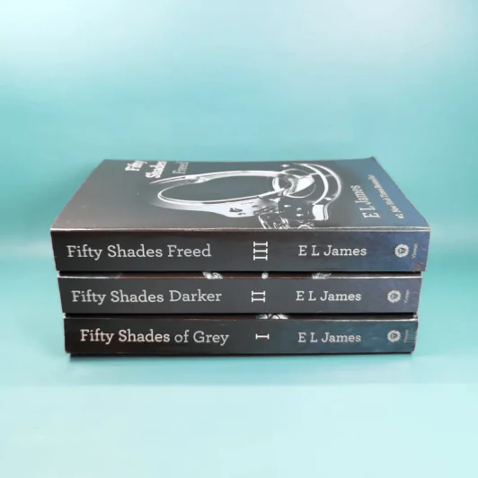 Fifty Shades of Grey Vol.1-3  - E L James รูปที่ 2