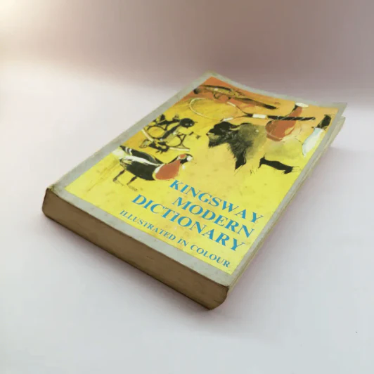 Kingsway Modern Dictionary Illustrated in Colour รูปที่ 4