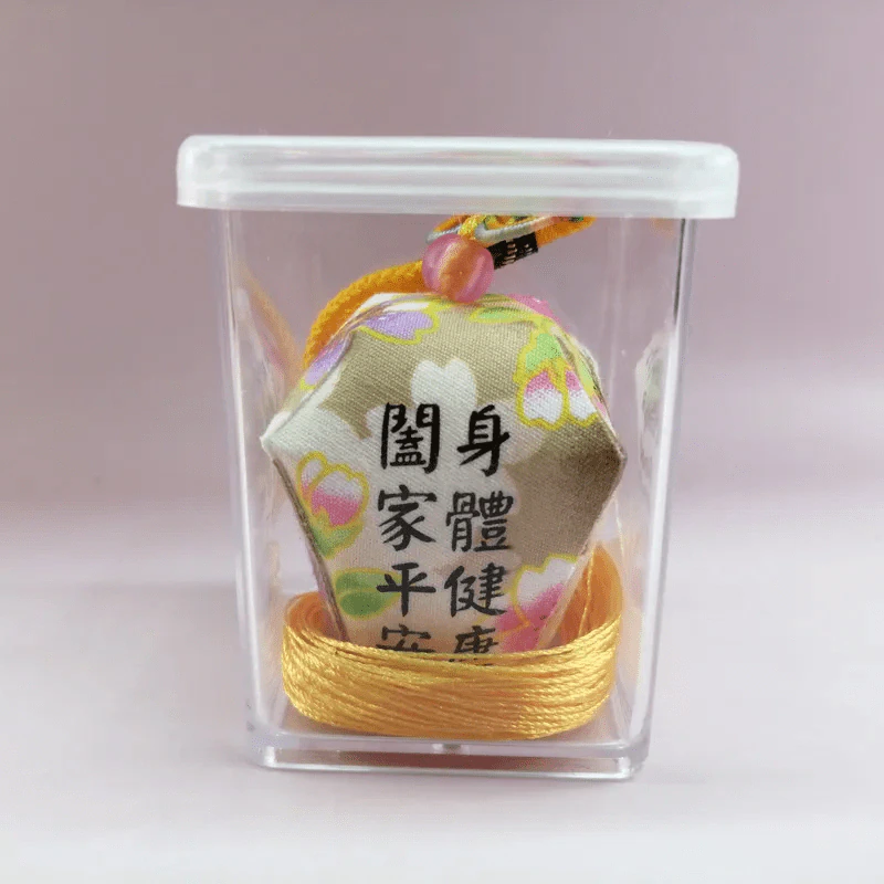 ของฝากจากประเทศไต้หวัน โคมขนาดเล็ก ครอบครัวสุขสันต์ รูปที่ 3