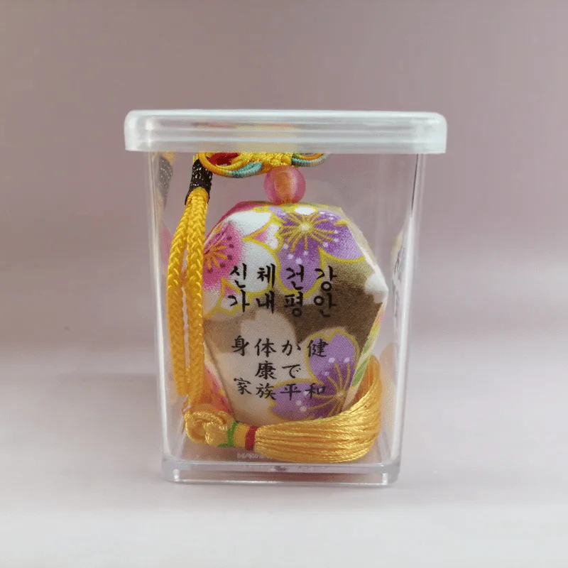 ของฝากจากประเทศไต้หวัน โคมขนาดเล็ก ครอบครัวสุขสันต์ รูปที่ 2