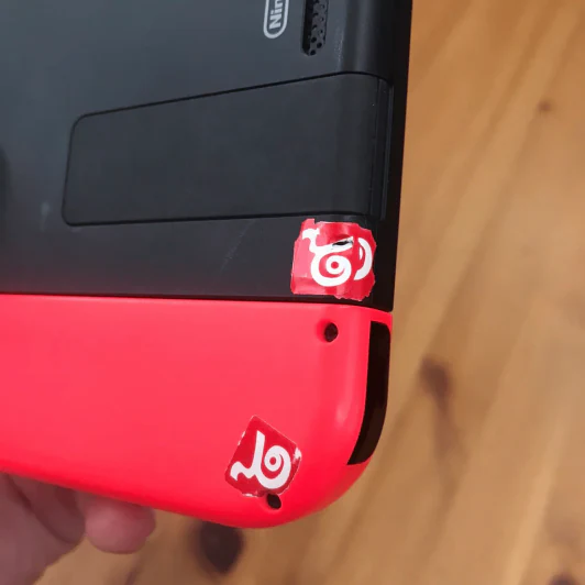เครื่อง Nintendo Switch + 4 จอย + 3 เกม + กระเป๋า (มือสองเล่นได้ปกติ) รูปที่ 30