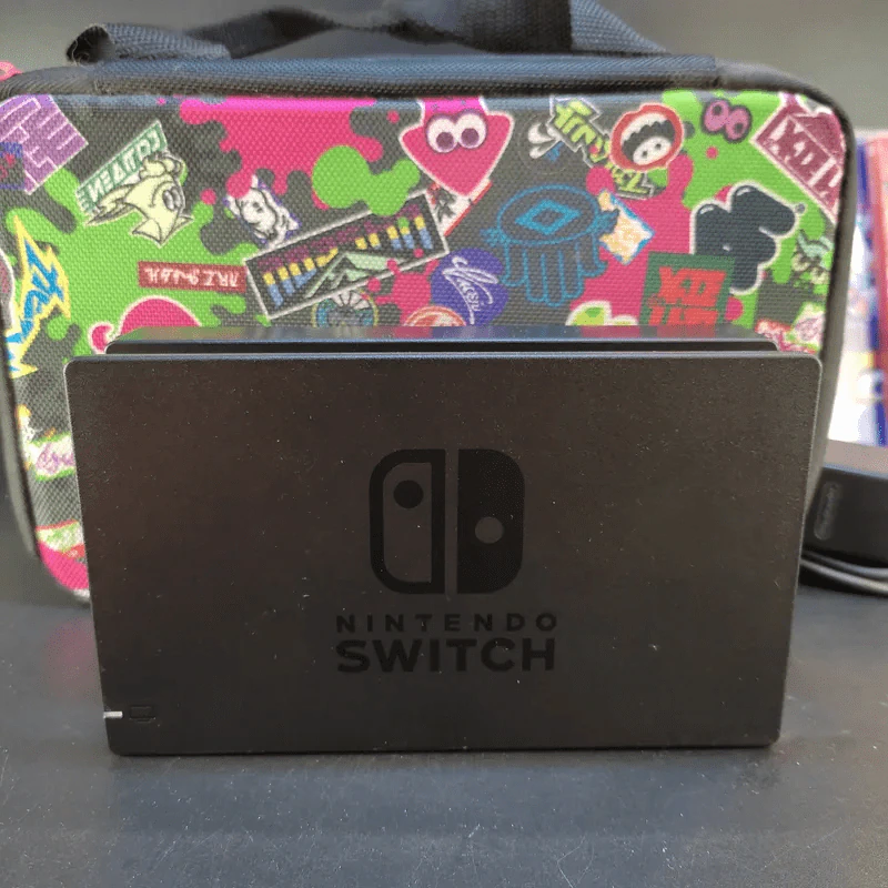 เครื่อง Nintendo Switch + 4 จอย + 3 เกม + กระเป๋า (มือสองเล่นได้ปกติ) รูปที่ 4