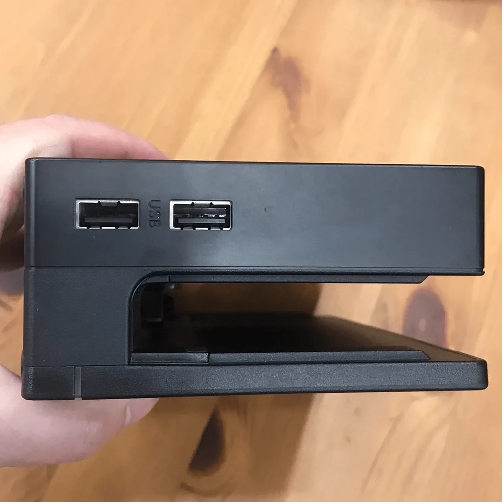 เครื่อง Nintendo Switch + 4 จอย + 3 เกม + กระเป๋า (มือสองเล่นได้ปกติ) รูปที่ 35