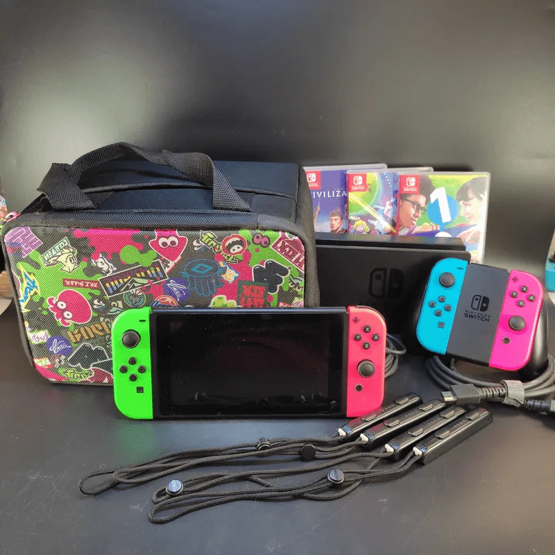 เครื่อง Nintendo Switch + 4 จอย + 3 เกม + กระเป๋า (มือสองเล่นได้ปกติ) รูปที่ 1
