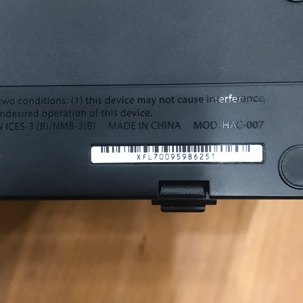 เครื่อง Nintendo Switch + 4 จอย + 3 เกม + กระเป๋า (มือสองเล่นได้ปกติ) รูปที่ 37