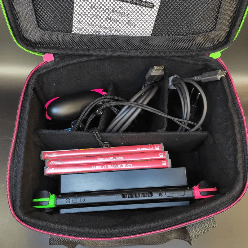 เครื่อง Nintendo Switch + 4 จอย + 3 เกม + กระเป๋า (มือสองเล่นได้ปกติ) รูปที่ 14
