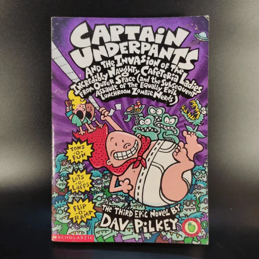 Captain Underpants and the Invasion of the Incredibly Naughty Cafeteria Ladies from Outer Space รูปที่ 1