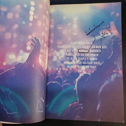 Live From Planet Earth สดจากโลกมนุษย์ - แพท บุญสินสุข รูปที่ 9