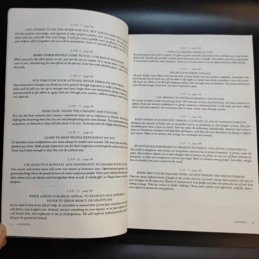 The 48 Laws of Power - Robert Greene รูปที่ 10