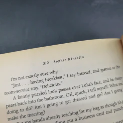 Confessions of Shopaholic - Sophie Kinsella รูปที่ 15
