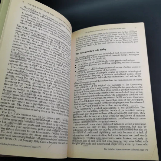The European Community - Alun Jones รูปที่ 15