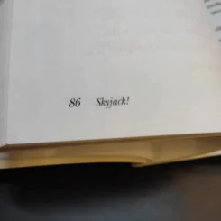 ดับแผนปล้นระทึกเหนือน่านฟ้า Skyjack - Tim Vicary รูปที่ 13