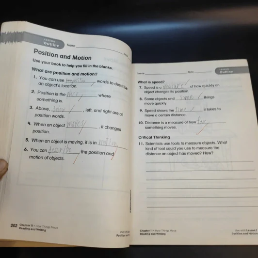 Science A Closer Look Reading and Writing Workbook รูปที่ 16