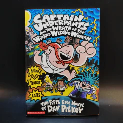 Captain Underpants The Fifth Epic - Dav Pilkey รูปที่ 1