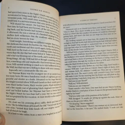 A Game of Thrones - George R.R. Martin รูปที่ 12