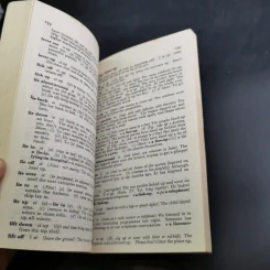 Dictionary of English Phrasal Verbs and their Idioms รูปที่ 11