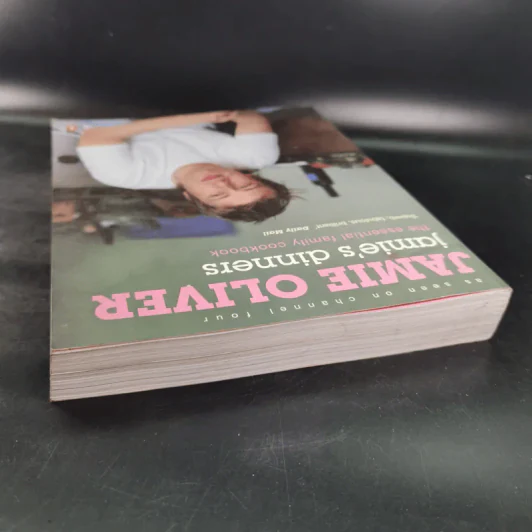 Jamie's Dinners the Essential Family Cookbook - Jamie Oliver รูปที่ 6