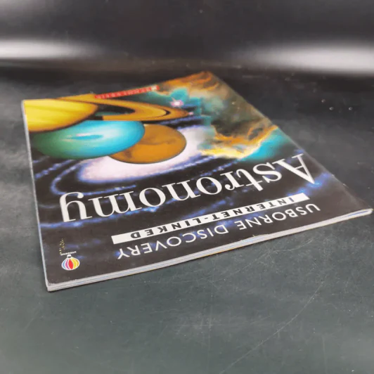 Astronomy Usborne Discovery รูปที่ 6